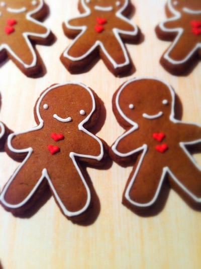 Mini Gingerbread Men - Cake by Roseanne