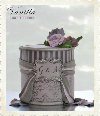 Lilac&silver engagement cake - Cake by Vanilla Studio