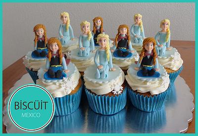 Frozen Cupcakes - Cake by BISCÜIT Mexico