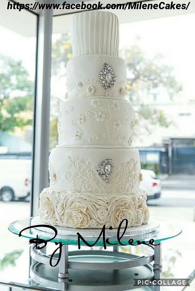 Wedding Cake - Cake by Millie