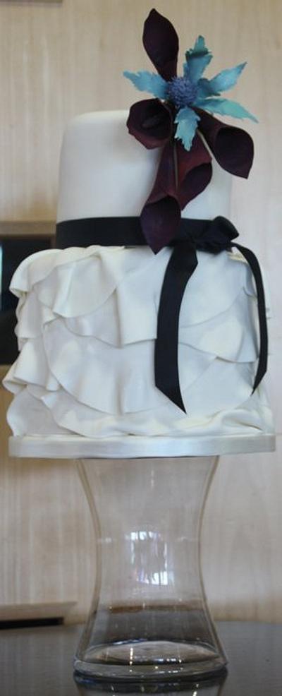 Wedding dress cake - Cake by Ballderdash & Bunting