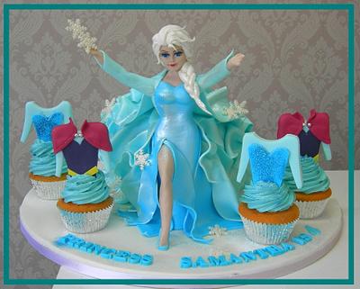 Elsa - The Magic remains - Cake by Mel_SugarandSpiceCakes
