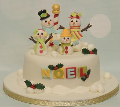 Snow family! - Cake by Shereen