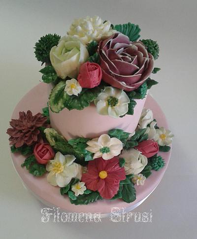 Meringue buttercream flower cake 2  - Cake by Filomena