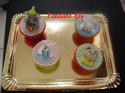 Cupcakes de animalitos - Cake by Fondant manualidades Ely