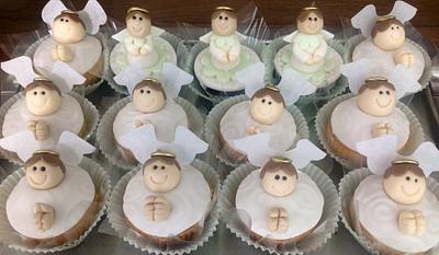 Angels cupcakes - Cake by Cláudia Oliveira
