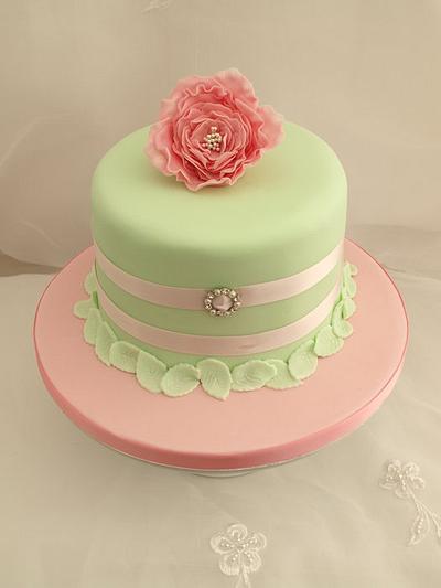 Vintage Rose - Cake by Cakes By Heather Jane
