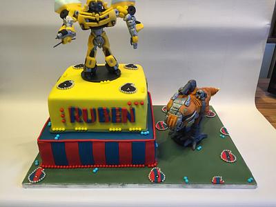 Transformers  - Cake by Littlelizacakes