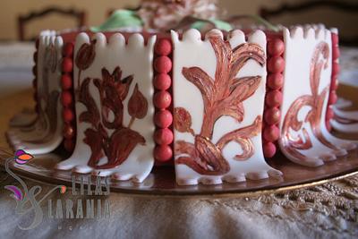Brocade Pattern & Flower - Cake by Lilas e Laranja (by Teresa de Gruyter)
