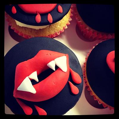 Vampire Diaries cupcakes - Cake by Sweet Treats of Cheshire
