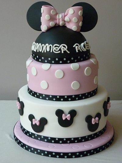 Minnie Mouse Cake - Cake by JollyScrumptious