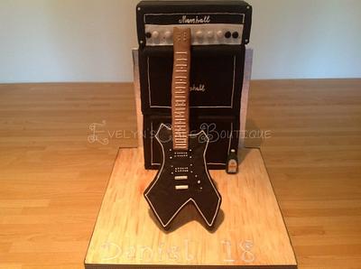 Guitar and amp - Cake by Evelynscakeboutique