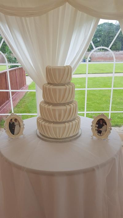 Elegant Pleated wedding cake - Cake by Tracy's Treats