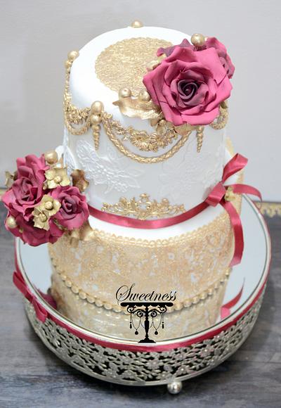 Royal Beauty - Cake by khushi