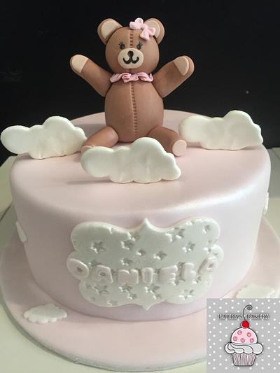 Osita chiste niña cake Daniela - Cake by Laura's Bakery