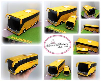 Bus - small and large - Cake by Lucie Milbachová (Czech rep.)