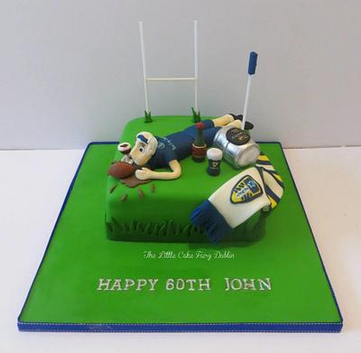Rugby Pitch - Cake by Little Cake Fairy Dublin
