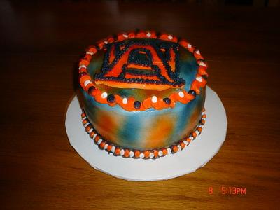A small Auburn cake - Cake by Dana