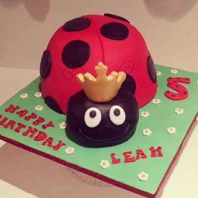 Ladybird cake - Cake by Time for Tiffin 