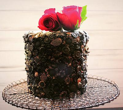 Antique look cake - Cake by Haddy