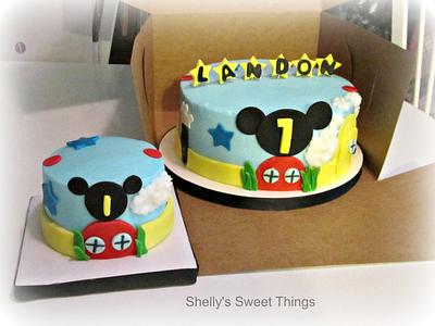Mickey - Cake by Shelly's Sweet Things