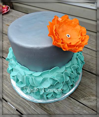 Ruffle Cake - Cake by KelliesCreations