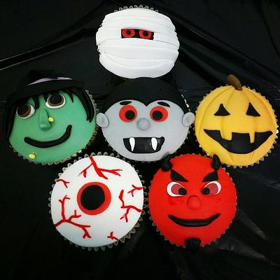 halloween for the kids :) - Cake by amy