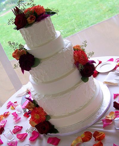 Homestyle Tiers - Cake by TrulyCustom