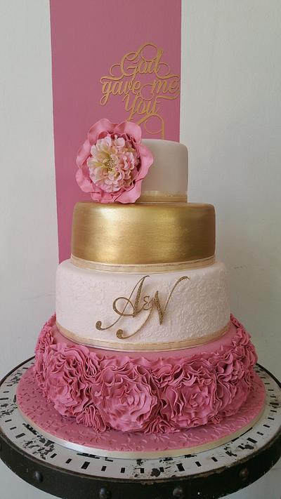 4 Tier gold and floral wedding cake - Cake by LUVIES BAKERY