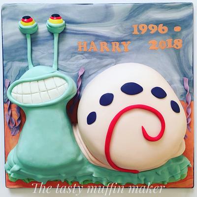 Gary the snail. - Cake by Andrea 