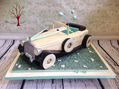 Classic Car - Cake by Blossom Dream Cakes - Angela Morris
