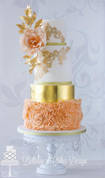 Let's get gold ! - Cake by Bellaria Cake Design 