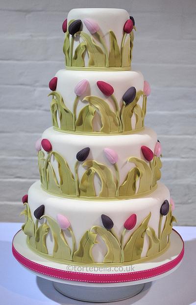 Tulips - Cake by tortebella