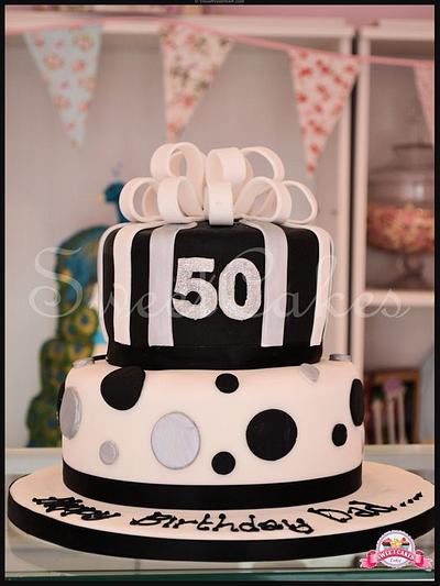 2 Tier black white and glittery 50th birthday cake - Cake by Farida Hagi
