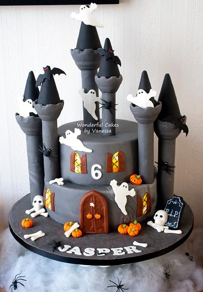 Haunted Castle - Cake by Vanessa