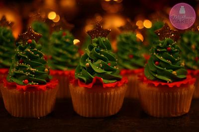 Easy Christmas Tree Cupcakes w/Skirts - Cake by Shawna McGreevy