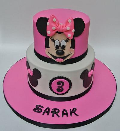Hot Pink Minnie Mouse Cake - Cake by eunicecakedesigns