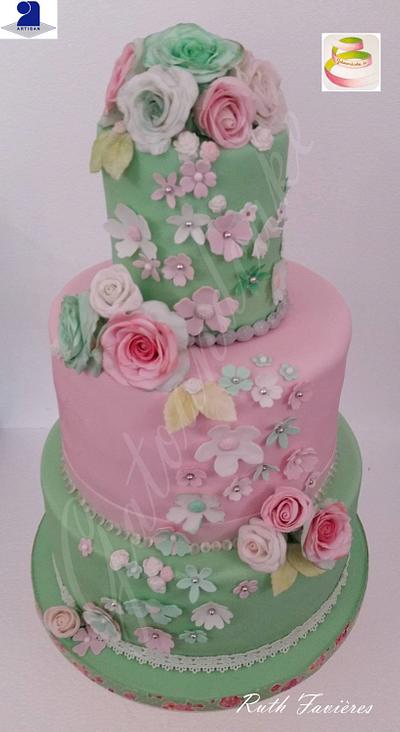 Vintage and flowers - Cake by Ruth - Gatoandcake