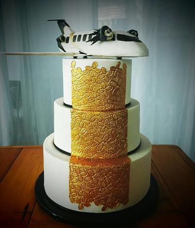 Airplane pilot Wedding cake - Cake by La Petite Charlotte