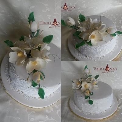 Birthday cake with sugar bouquet - Cake by Tortolandia