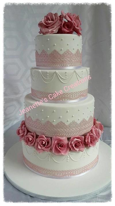 Rose wedding cake - Cake by Jeanette's Cake Creations and Courses