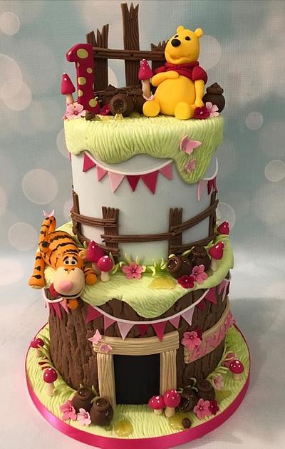 Pooh bear and friends - Cake by Shereen