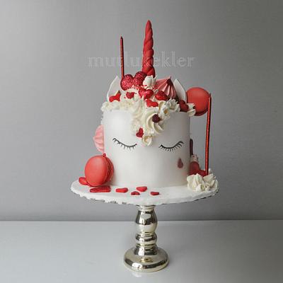 Valentine’s Unicorn cake - Cake by Caking with love