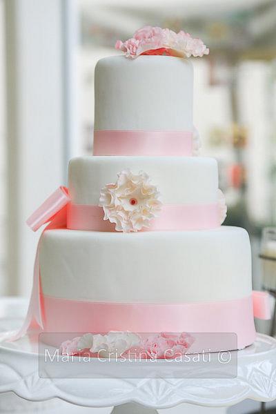 wedding in pink - Cake by ilaria pelucchi