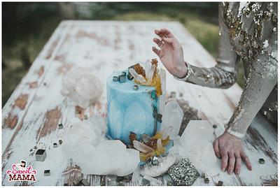 Minerals and Crystals Wedding Cake - Cake by Soraya Sweetmama