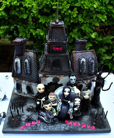Family Addams  - Cake by Zuzana Bezakova