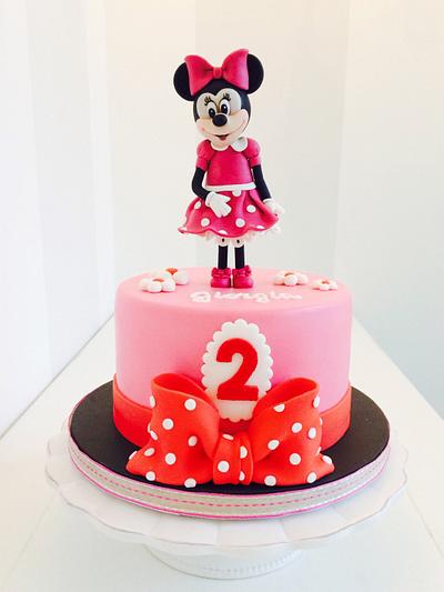 Minnie - Cake by Bella's Bakery