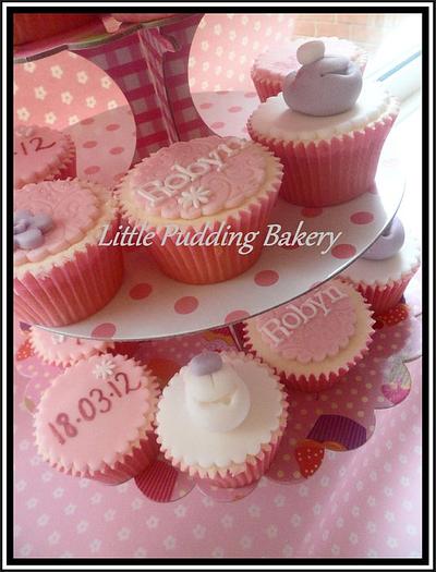 Christening cupcakes - Cake by Natalie Watson