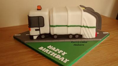 Dustbin Lorry x - Cake by Kerri's Cakes