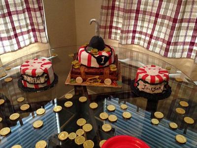 Pirate Birthday and smash cakes for a first birthday - Cake by beth78148